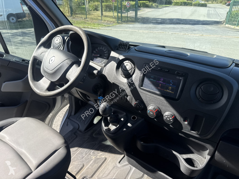 Užitkové vozidlo Renault F3300 L1H2 2.3 DCI...
