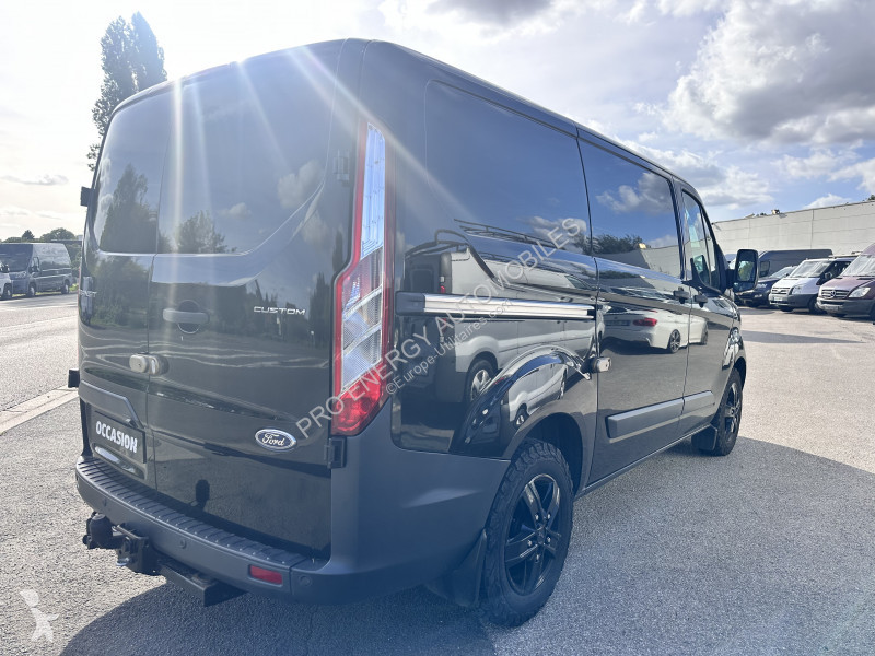 Véhicule utilitaire Ford 270 L1H1 2.2 TDCI...
