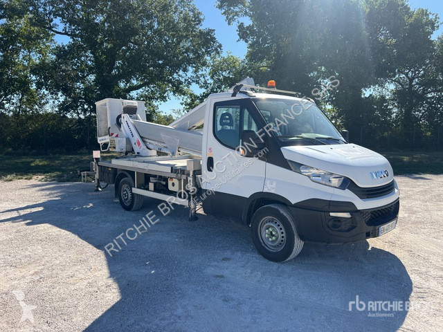 Užitkové vozidlo Iveco 35-120