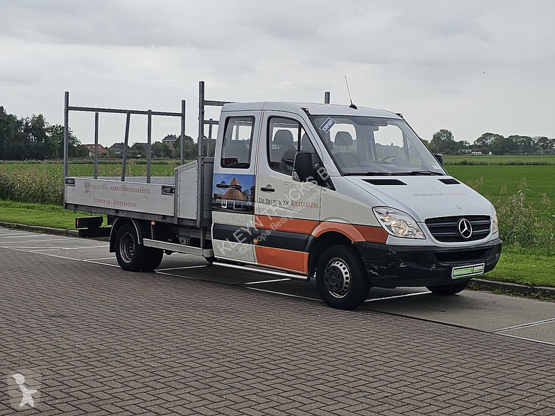 Véhicule utilitaire Mercedes 513 ac dubbel...