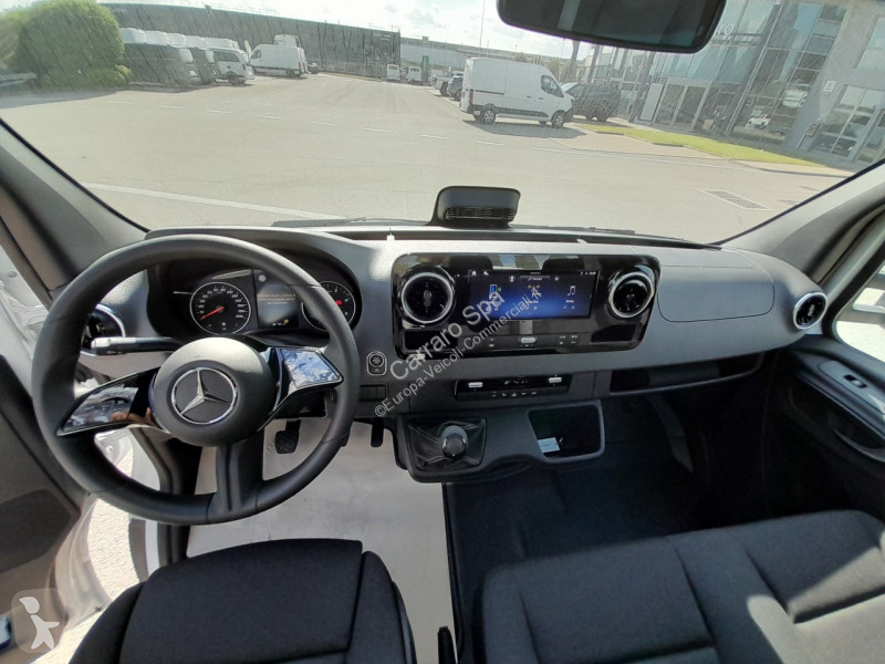 Véhicule utilitaire Mercedes Telaio Traz. Post