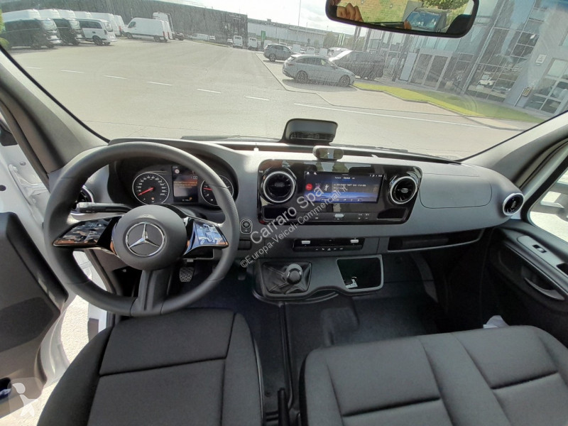 Véhicule utilitaire Mercedes Telaio Traz. Post