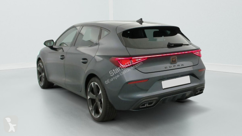 Véhicule utilitaire Cupra  LEON