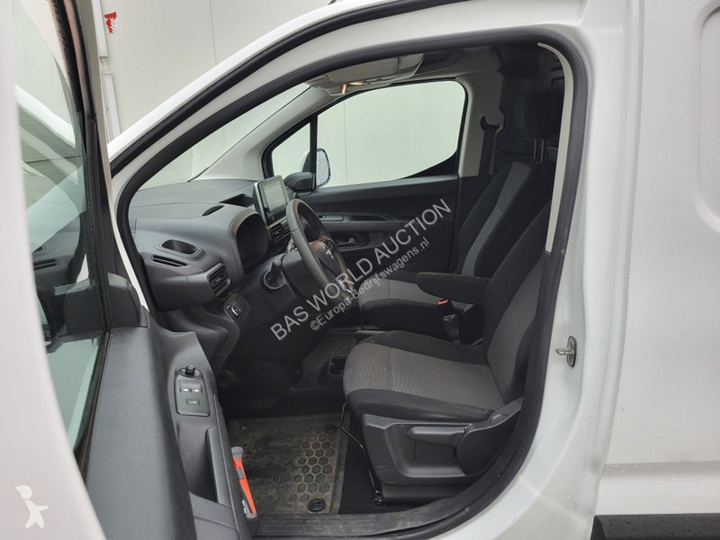 Véhicule utilitaire Opel 1.5D L1H1 Edition
