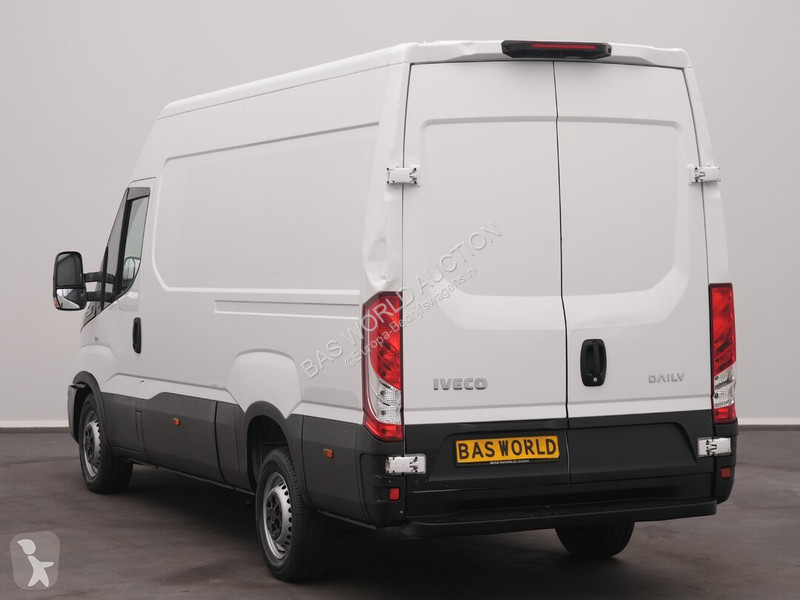 Veicolo commerciale Iveco 35S14
