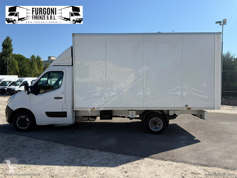Veicolo commerciale Renault T35 2.3 dCi/130 TP...