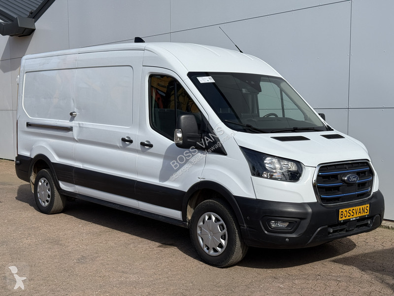 Veicolo commerciale Ford 68kWh 184PK L3H2 317km...