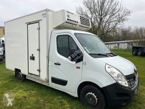 Коммерческий автомобиль Renault MASTER