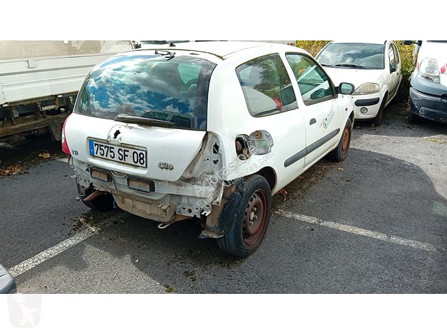 Коммерческий автомобиль Renault CLIO