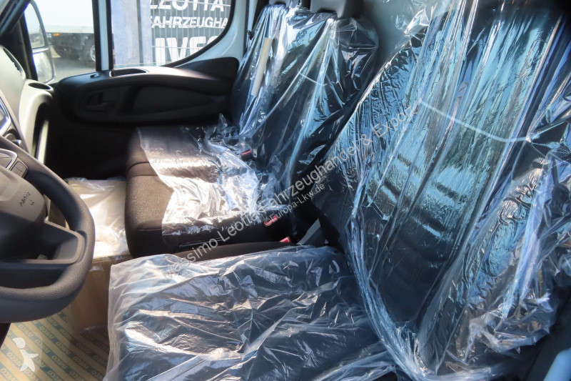 Nyttofordon Iveco 70C18H A8 /P Neu  5 X...
