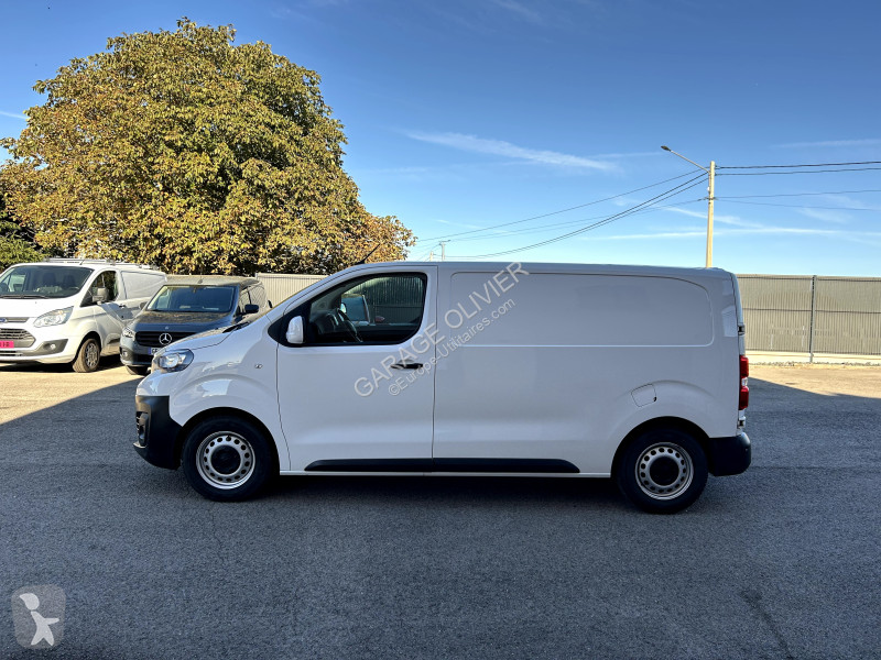 Коммерческий автомобиль Peugeot Standard...