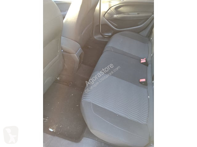 Коммерческий автомобиль Peugeot