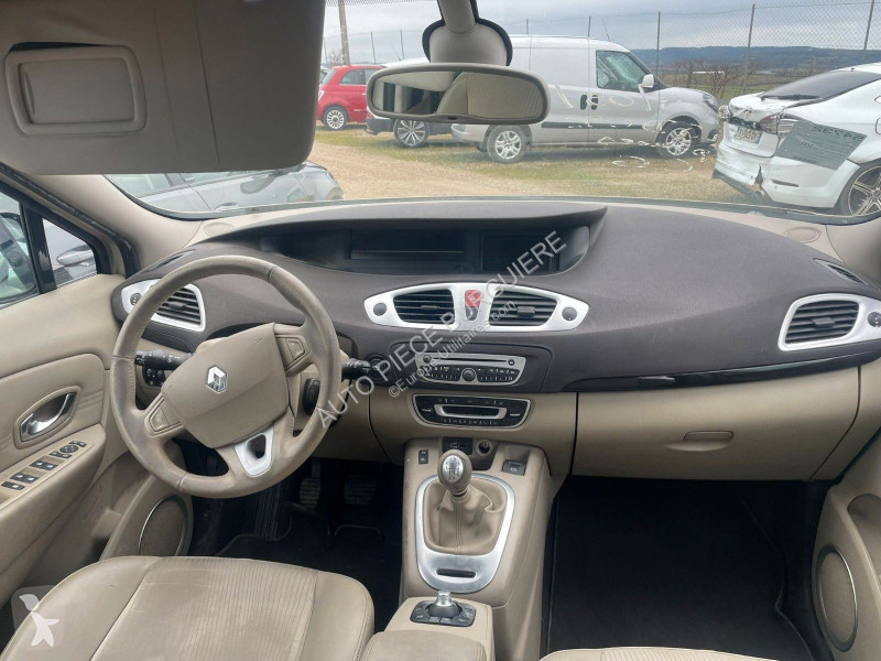 Коммерческий автомобиль Renault Scénic Grand...