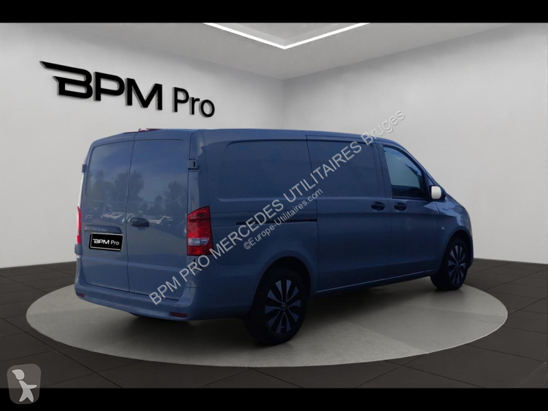 Коммерческий автомобиль Mercedes Vito Fg 112...