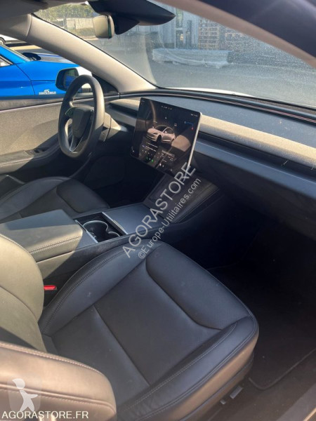 Nyttofordon Tesla MODEL 3