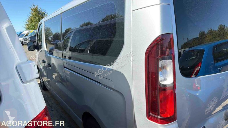Samochód dostawczy Opel VIVARO