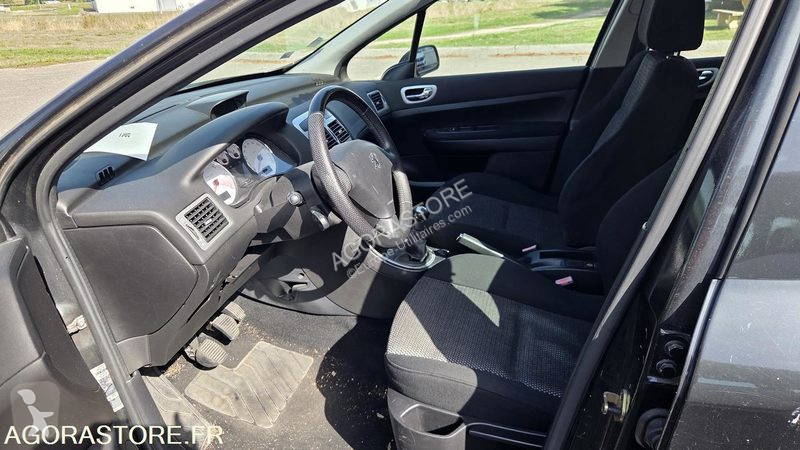 Samochód dostawczy Peugeot 307