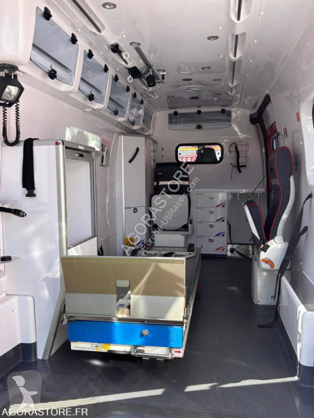 Renault MASTER van