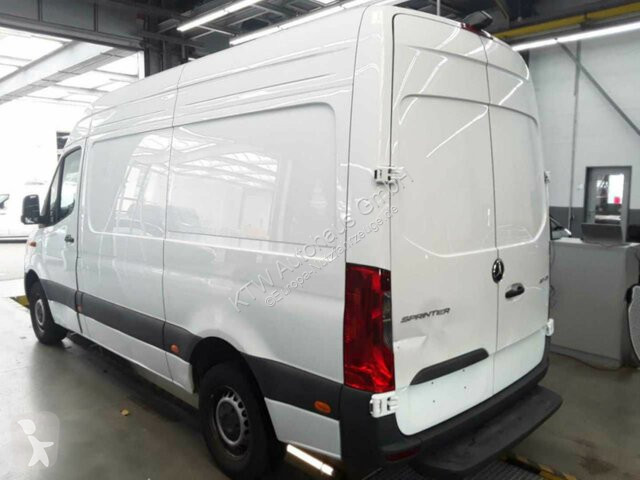Samochód dostawczy Mercedes Sprinter 317...