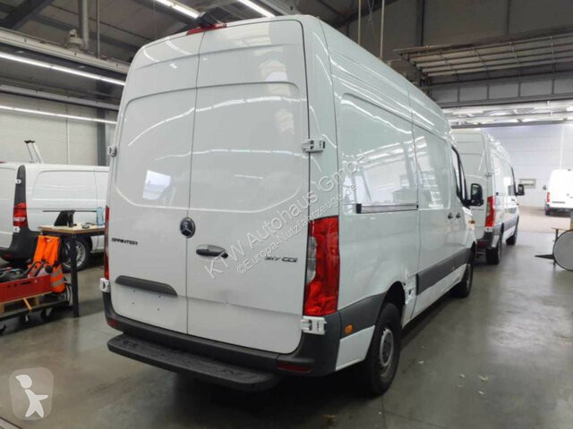Samochód dostawczy Mercedes Sprinter 317...