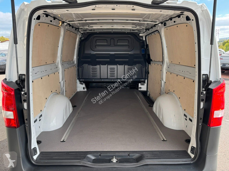 Nyttofordon Mercedes Vito  9G Klima Kamera SHZ