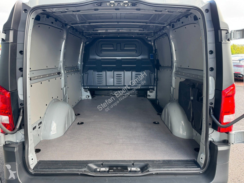 Nyttofordon Mercedes Vito  9G Klima Kamera...