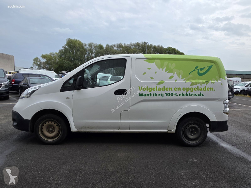 Nyttofordon Nissan e-nv 200