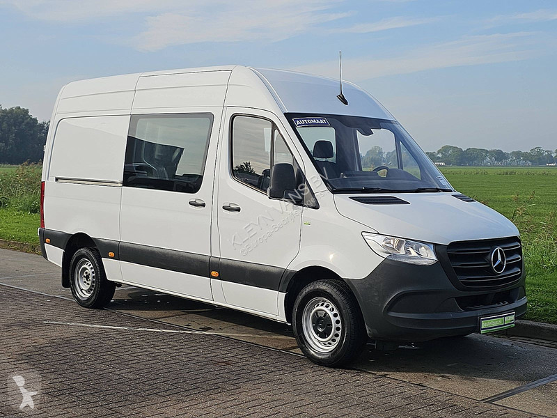 Autoutilitară Mercedes 317 L2H2 Dubbele Cabine!