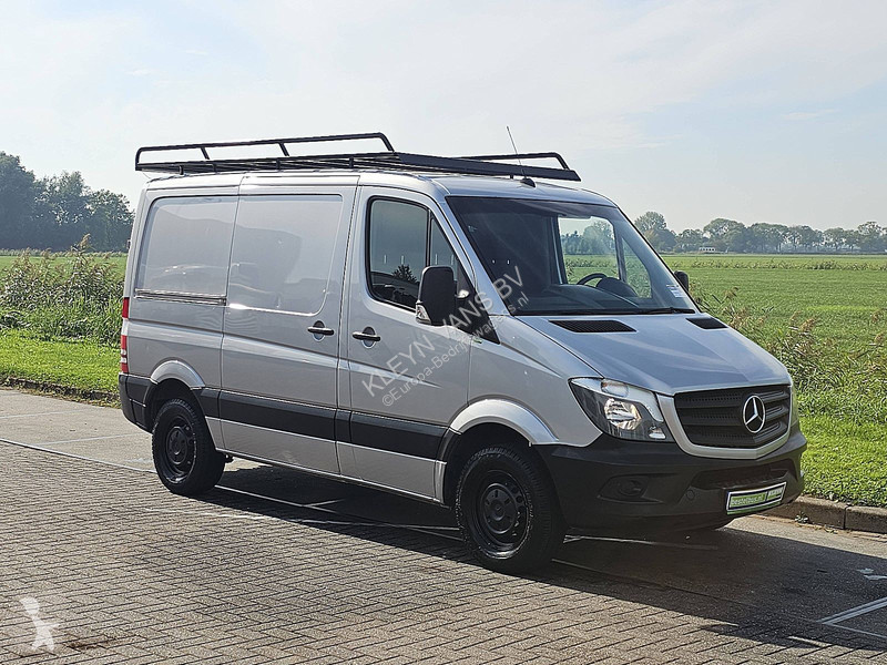 Autoutilitară Mercedes