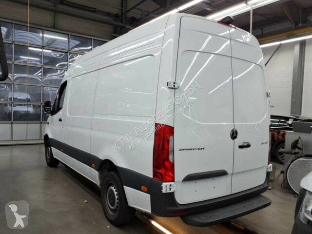 Samochód dostawczy Mercedes Sprinter 317...