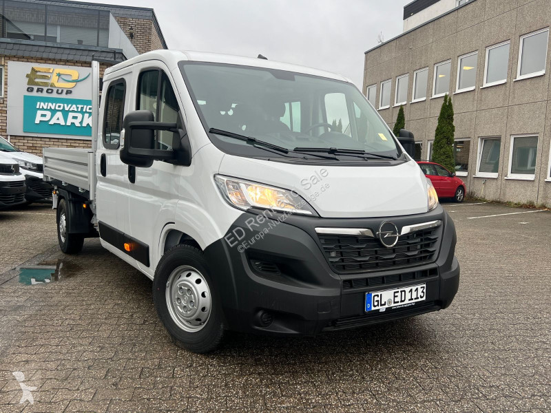 Samochód dostawczy Opel Vermietung-Rental...