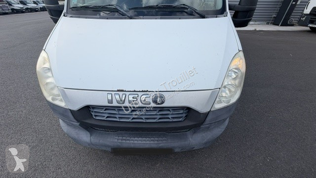 Furgoneta Iveco FGN 35S13 V7 H1 BVM5