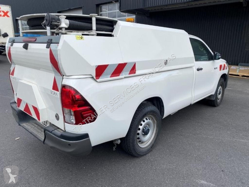 Véhicule utilitaire Toyota Vehicle Light 4x4...