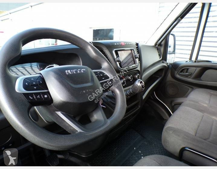 Furgoneta Iveco 35C14