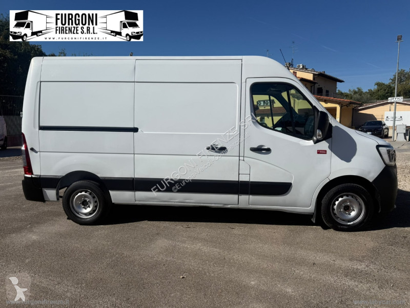 Furgoneta Renault T35 2.3 dCi/135 PM-TM...