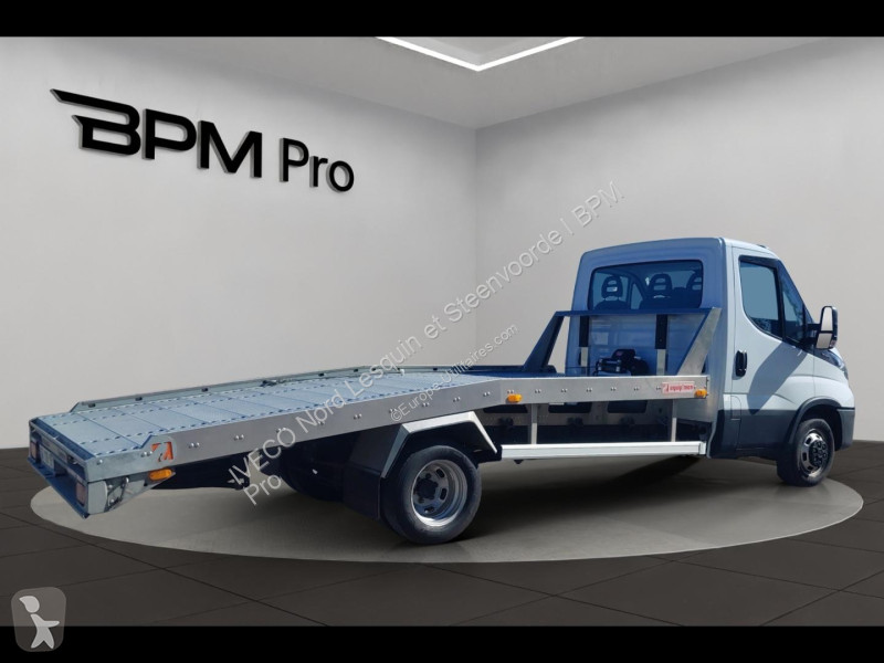 عربة نفعية Iveco CCb 35C16H empattement 4100...