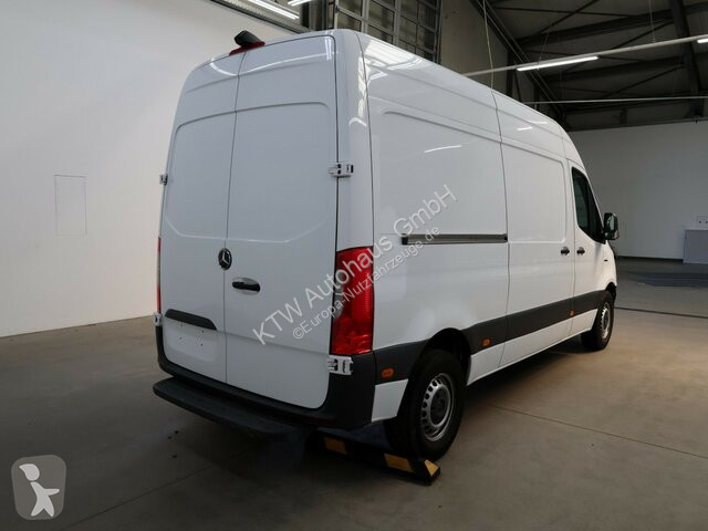 Коммерческий автомобиль Mercedes eSprinter 312...