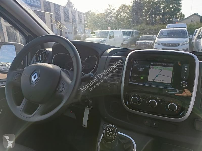 Véhicule utilitaire Renault L1H1 DCI 120 GRAND...