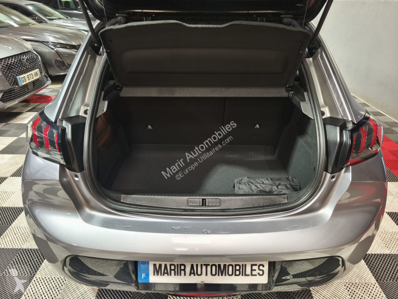Véhicule utilitaire Peugeot 208