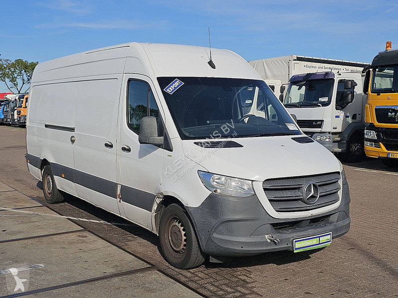 Autoutilitară Mercedes 314