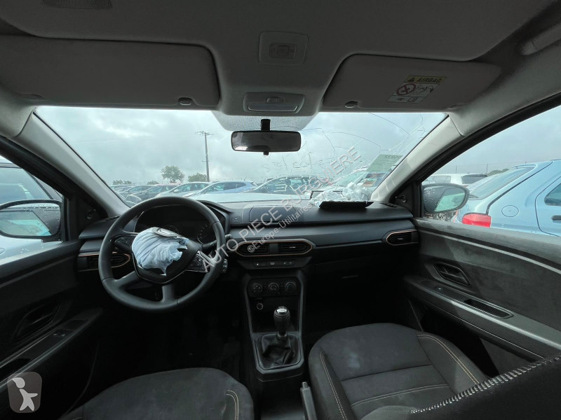 Véhicule utilitaire Dacia III 1.0i TCe 90...