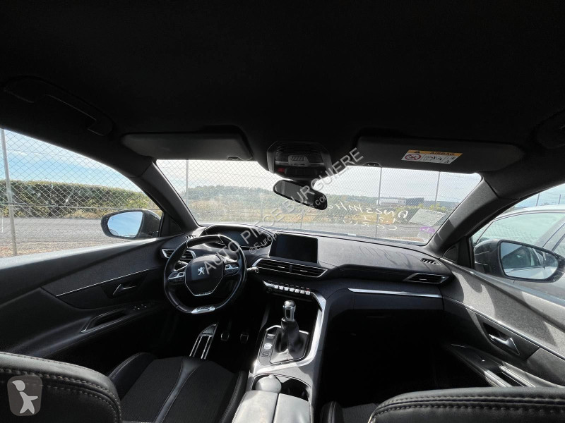 Samochód dostawczy Peugeot II 1.2i PureTech 130...
