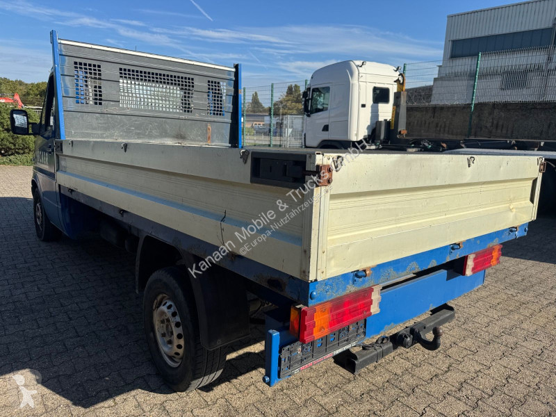 Véhicule utilitaire Mercedes Pritsche 208 CDI
