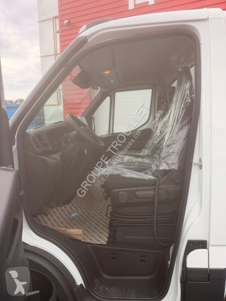 Véhicule utilitaire Iveco AMPLIROLL / POLYBENNE...