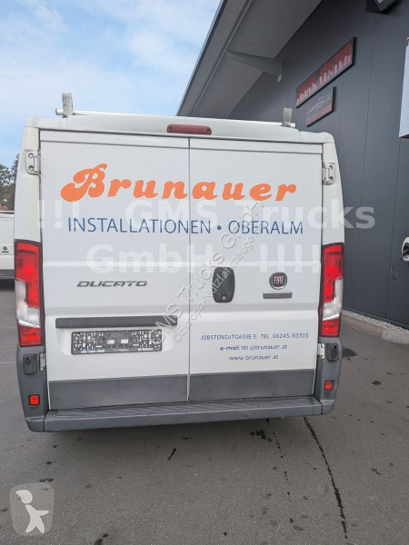 Véhicule utilitaire Fiat Multijet 130 / Nur...