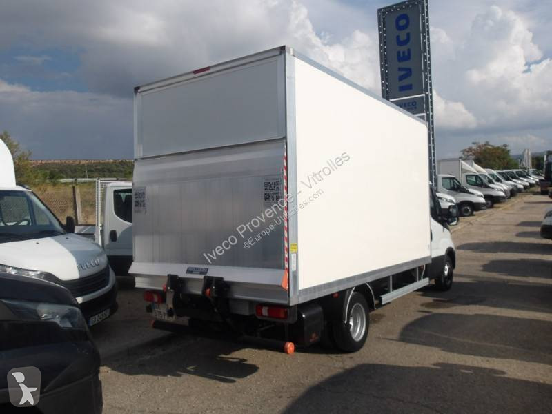 Véhicule utilitaire Iveco 35C16H EMP 4100