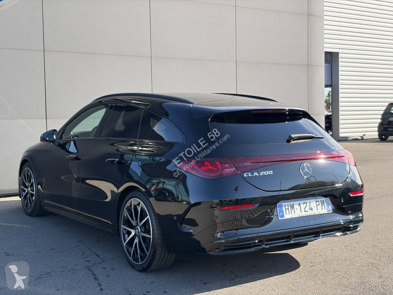 Véhicule utilitaire Mercedes CLA Shooting Brake...