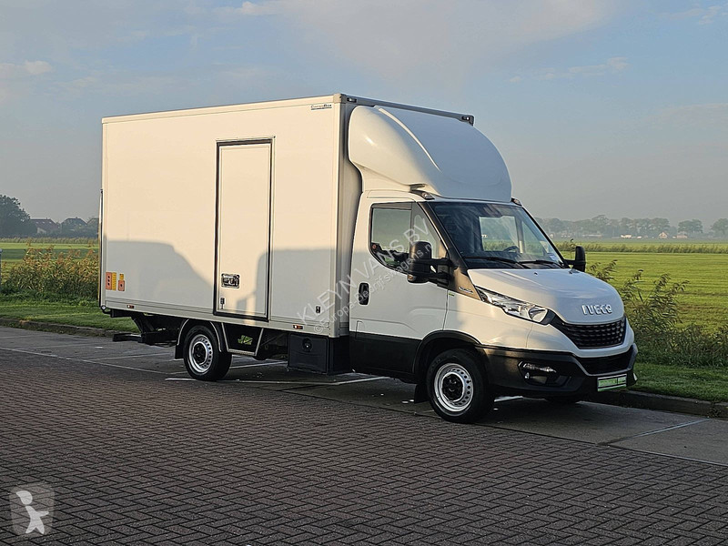 Véhicule utilitaire Iveco 35 S 14 Bakwagen |...