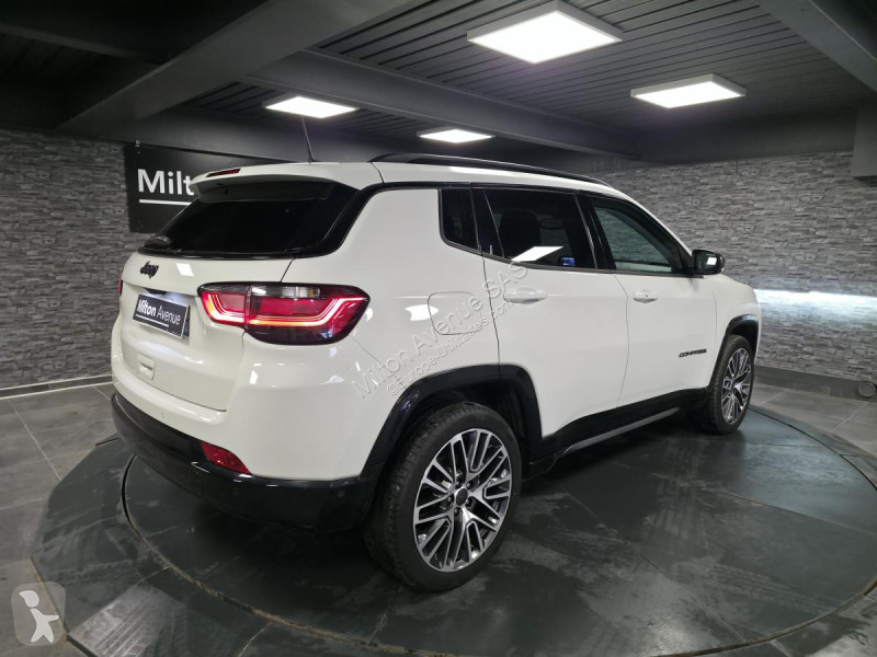 Véhicule utilitaire Jeep COMPASS 1.5 Turbo T4...