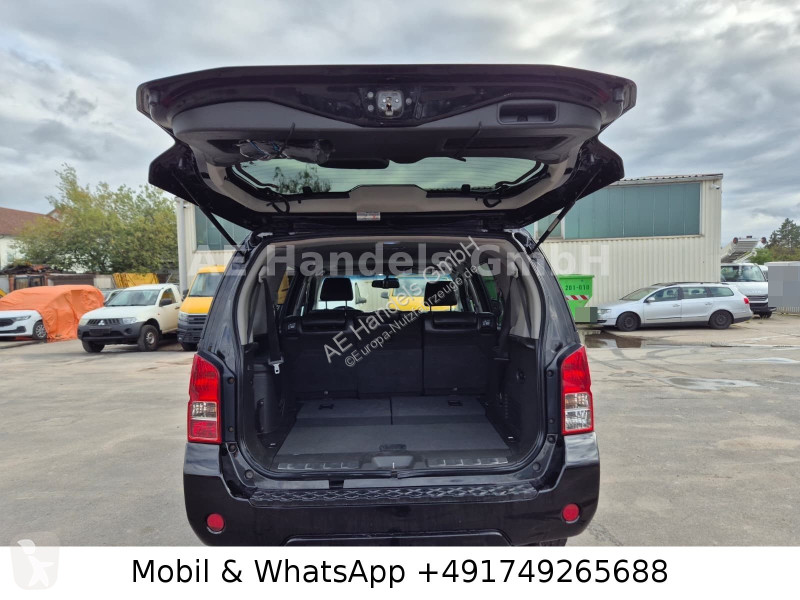 Véhicule utilitaire Nissan 2.5 dCi 4x4...